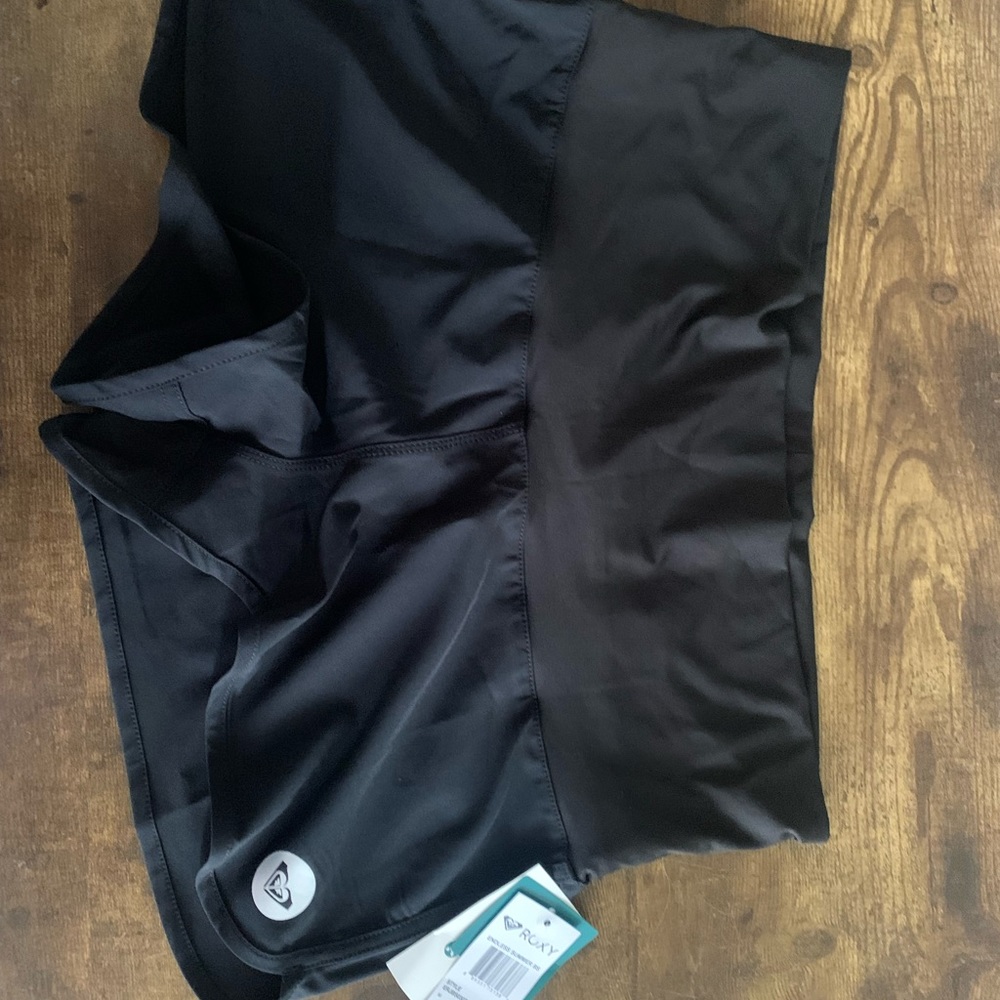 Roxy shorts